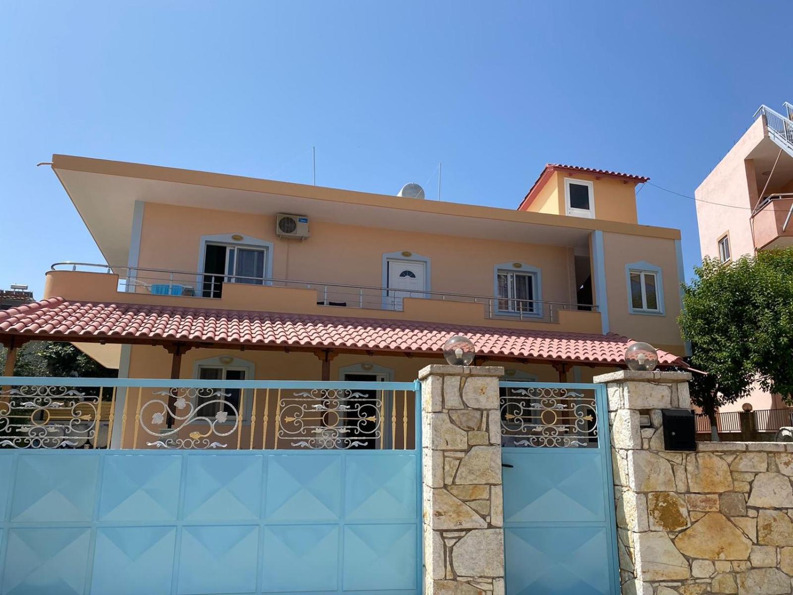 Vila Garden Εξαμίλιο Εξωτερικό φωτογραφία